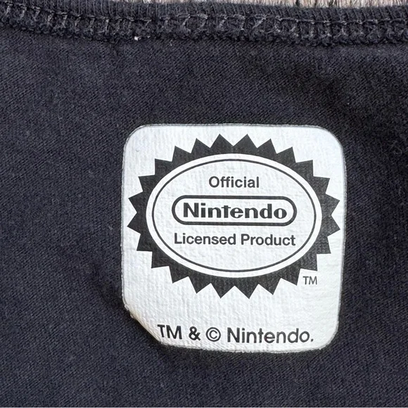 Nintendo Black and White Tank Top Retro 80's Style - Picture 2 of 2